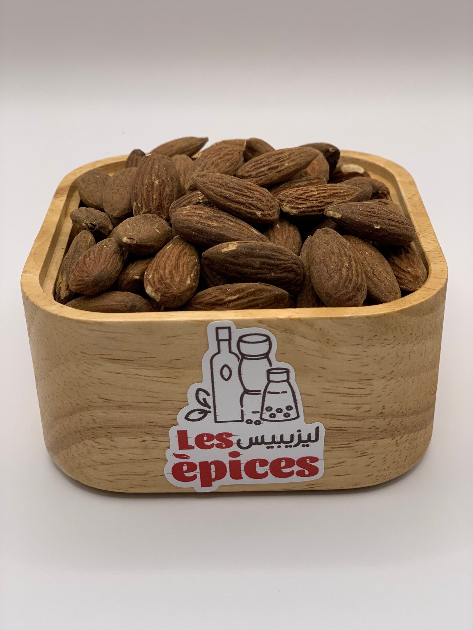 اللوز مقلي اللوز - الصورة 1