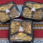 طبق مكسرات كبير مربع